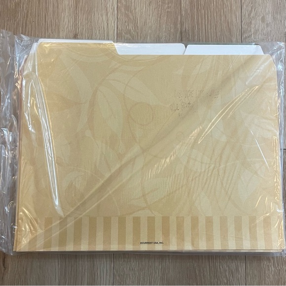 File Folders - Picture 2 of 3